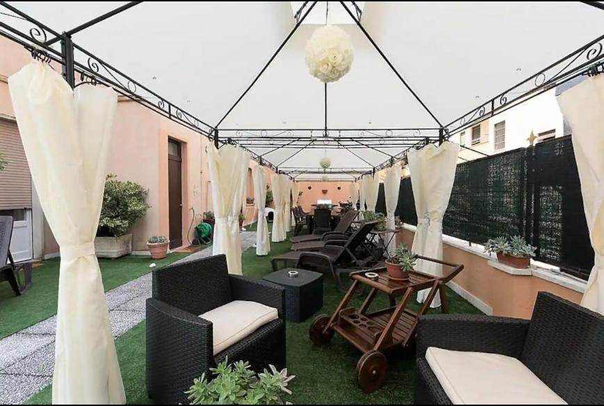 Terrazze Italiane City Center - Red Apartment Verona Dış mekan fotoğraf
